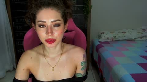 eveonly online show from December 2024 11:51:02 PM