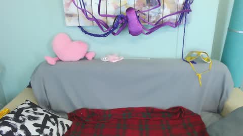 Snapshot of everly_rays chatting on December 2024 04:09:02 AM Everly online show from December 2024 04:09:02 AM