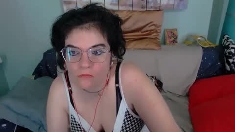 Snapshot of everly_rays chatting on November 2025 08:22:02 PM Everly online show from November 2025 08:22:02 PM