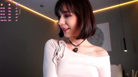 Anita online show from November 2025 04:33:02 AM