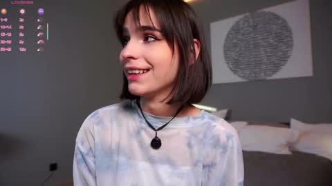 Anita online show from November 2025 04:23:01 AM