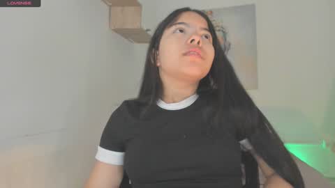 Snapshot of everyh chatting on December 2024 12:45:01 PM Sophia online show from December 2024 12:45:01 PM