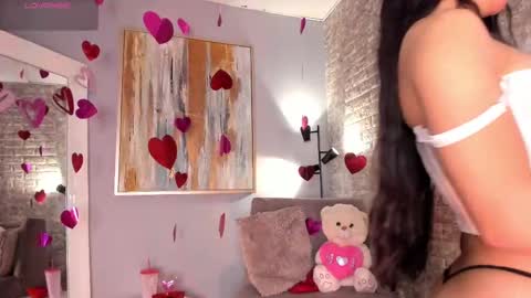 Snapshot of everyh chatting on February 2025 07:54:02 PM Sophia online show from February 2025 07:54:02 PM