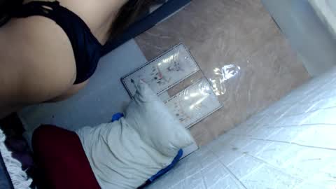 Snapshot of eves_candy chatting on September 2025 02:57:01 AM Chloe mae online show from September 2025 02:57:01 AM