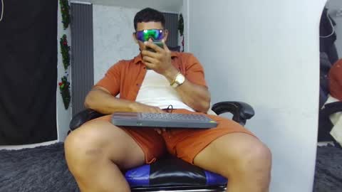 luis online show from February 2026 04:09:01 AM