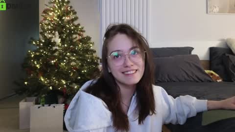 evi_woow online show from January 2025 08:46:02 PM