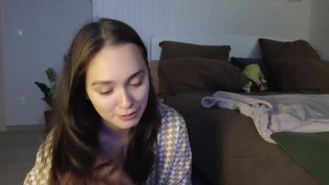 evi_woow online show from September 2025 12:55:02 AM