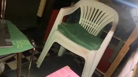 Snapshot of evickavonklomph chatting on November 2025 12:34:02 AM LadyEva online show from November 2025 12:34:02 AM