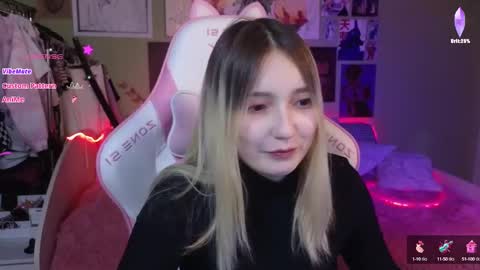 Evie online show from December 2024 12:56:02 AM