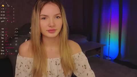 Evelyn online show from November 2025 10:16:02 AM