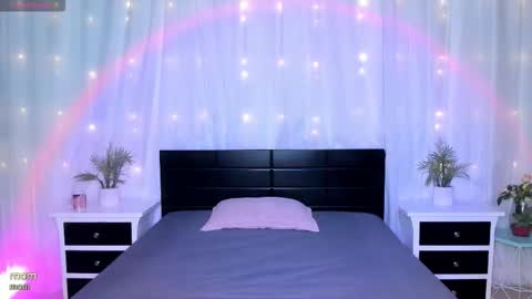 Evolet online show from February 2026 12:39:02 PM