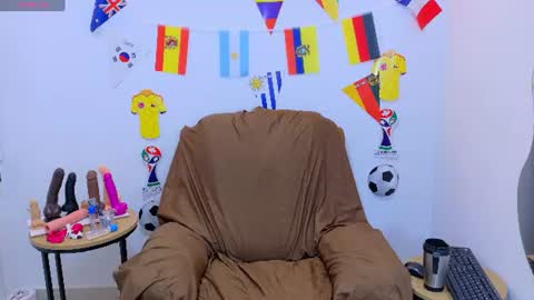evvaa_moon online show from July 2026 12:41:01 PM