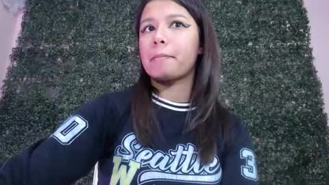 Im Evy online show from February 2026 04:49:01 PM