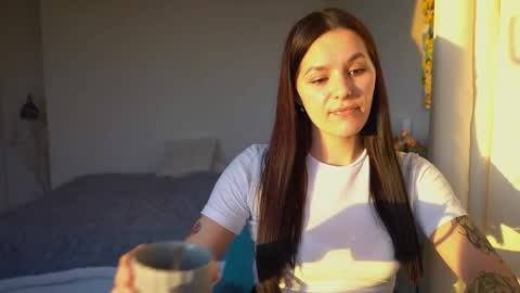 ewelynscott online show from November 2025 01:32:02 PM