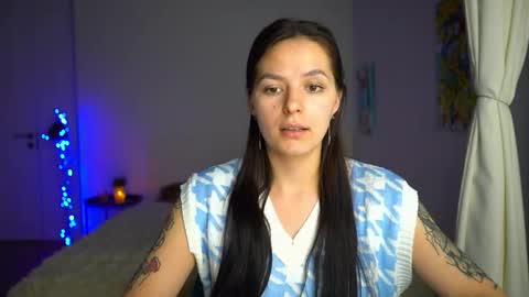 ewelynscott online show from December 2025 03:50:02 PM