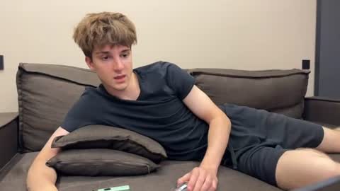 Snapshot of exclusiveflexboy chatting on June 2026 09:06:01 PM exclusiveflexboy online show from June 2026 09:06:01 PM
