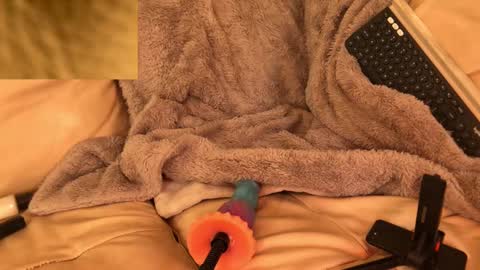 Snapshot of exhibitp chatting on November 2025 05:35:01 PM exhibitp online show from November 2025 05:35:01 PM