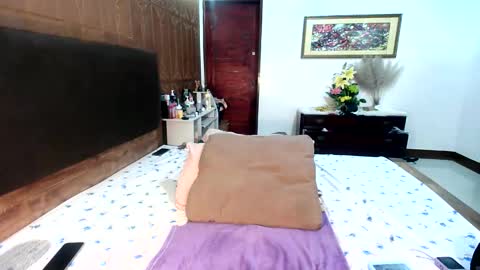 voloptous mommy angel online show from October 2025 02:55:02 AM