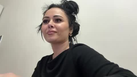 Snapshot of exotic_roulette chatting on December 2025 05:50:01 PM exotic_roulette online show from December 2025 05:50:01 PM