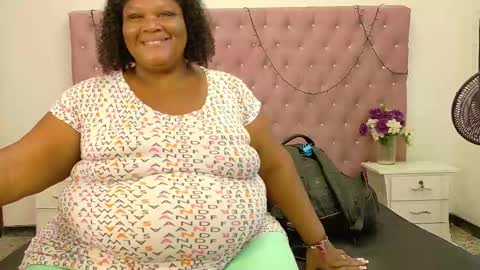 Snapshot of exoticbigmandx chatting on October 2025 08:16:02 PM Mandy online show from October 2025 08:16:02 PM