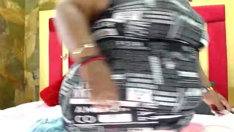 Snapshot of exoticbigmandx chatting on November 2025 09:25:02 PM Mandy online show from November 2025 09:25:02 PM