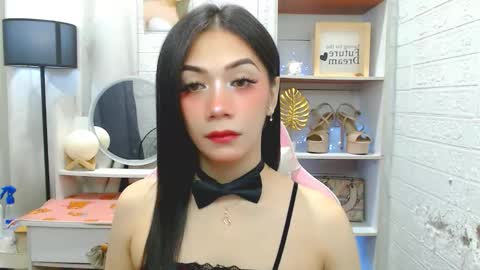 Snapshot of exotictssavie chatting on November 2025 06:40:02 PM exotictssavie online show from November 2025 06:40:02 PM