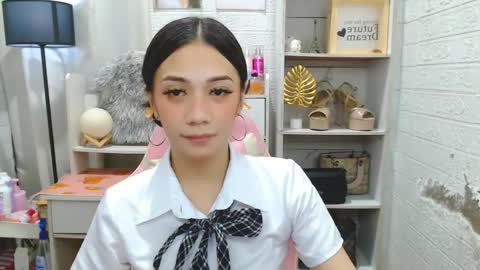 Snapshot of exotictssavie chatting on February 2026 08:35:02 PM exotictssavie online show from February 2026 08:35:02 PM