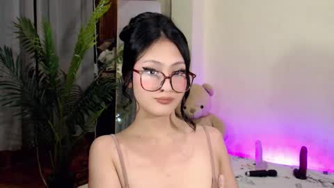 Snapshot of expensive_candyx chatting on January 2025 01:05:02 PM Candy  online show from January 2025 01:05:02 PM