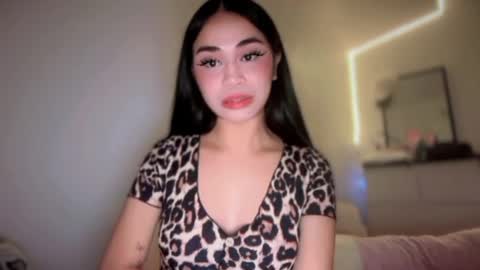 chloee online show from February 2026 01:18:01 PM