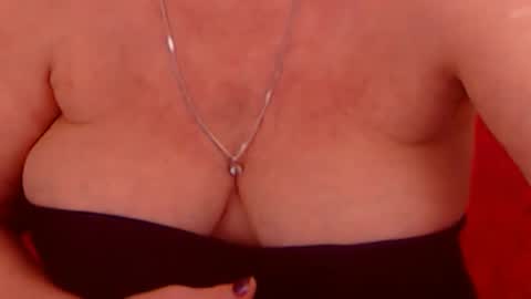 Snapshot of experiencedalana chatting on December 2024 11:27:02 PM Alana online show from December 2024 11:27:02 PM