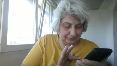 ExquisiteMature online show from April 2026 10:38:02 AM