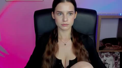 Snapshot of extasy_maya chatting on September 2025 06:25:02 AM Maya online show from September 2025 06:25:02 AM