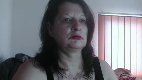 Snapshot of extasymature chatting on February 2025 10:00:01 AM ExtasyMature online show from February 2025 10:00:01 AM