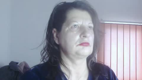 Snapshot of extasymature chatting on February 2025 06:19:01 AM ExtasyMature online show from February 2025 06:19:01 AM