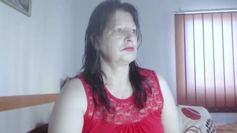 Snapshot of extasymature chatting on September 2025 05:31:01 AM ExtasyMature online show from September 2025 05:31:01 AM