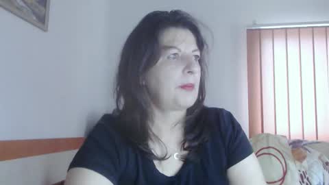 Snapshot of extasymature chatting on October 2025 06:32:02 AM ExtasyMature online show from October 2025 06:32:02 AM