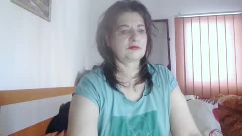 Snapshot of extasymature chatting on October 2025 06:35:02 AM ExtasyMature online show from October 2025 06:35:02 AM