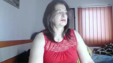 Snapshot of extasymature chatting on November 2025 05:57:02 AM ExtasyMature online show from November 2025 05:57:02 AM