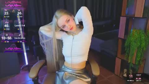 exxxcore_ online show from September 2025 12:49:01 PM