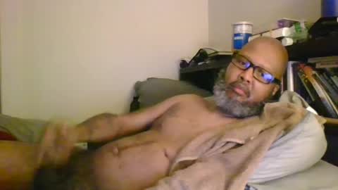 Snapshot of eyequee0007 chatting on September 2025 03:43:02 AM eyequee0007 online show from September 2025 03:43:02 AM