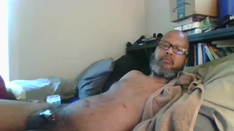 Snapshot of eyequee0007 chatting on September 2025 06:02:02 PM eyequee0007 online show from September 2025 06:02:02 PM