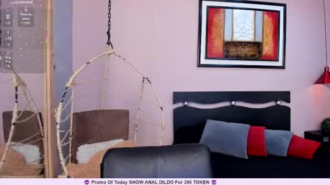 Snapshot of eyes_duque chatting on November 2025 07:43:01 PM online show from November 2025 07:43:01 PM