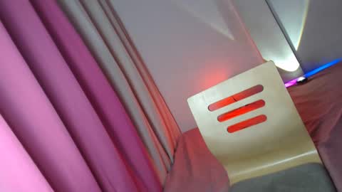 Snapshot of eyez0nm3 chatting on March 2025 08:09:01 AM NewKarina online show from March 2025 08:09:01 AM