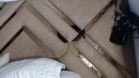 eyshaexotii online show from September 2025 02:46:01 AM