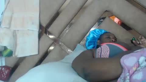 eyshaexotii online show from February 2026 07:18:01 PM