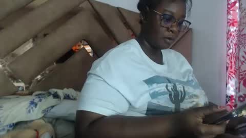 eyshaexotii online show from May 2026 02:01:01 PM