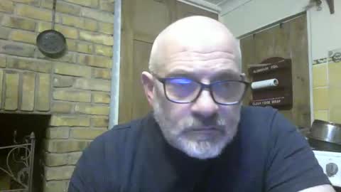 Snapshot of f1zzeek chatting on January 2026 08:56:02 PM f1zzeek online show from January 2026 08:56:02 PM