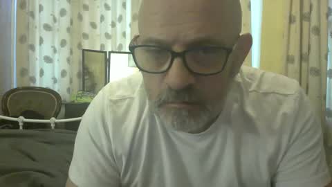 f1zzeek online show from March 2026 04:57:01 PM