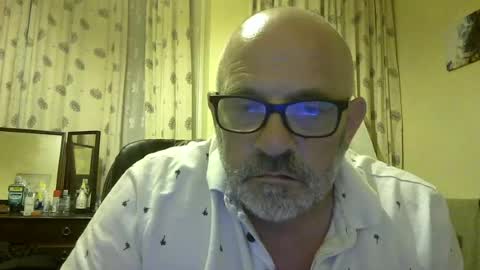 Snapshot of f1zzeek chatting on June 2026 11:58:01 PM f1zzeek online show from June 2026 11:58:01 PM