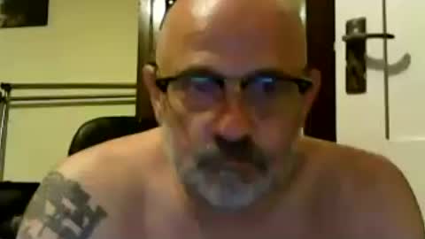 Snapshot of f1zzeek chatting on July 2026 11:02:01 PM f1zzeek online show from July 2026 11:02:01 PM